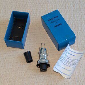 Vintage Wine Pourer Stopper Made in Sweden